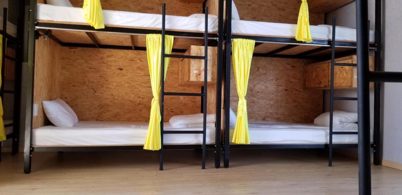 White House Hostel На Транг Екстериор снимка